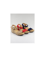 Sandals by Ms. Ginova with Apertar Strip