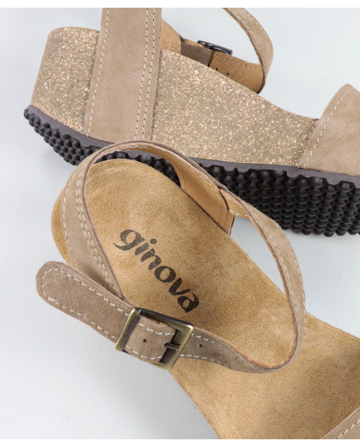 Sandalias de la Sra. Ginova con Apertar Strip