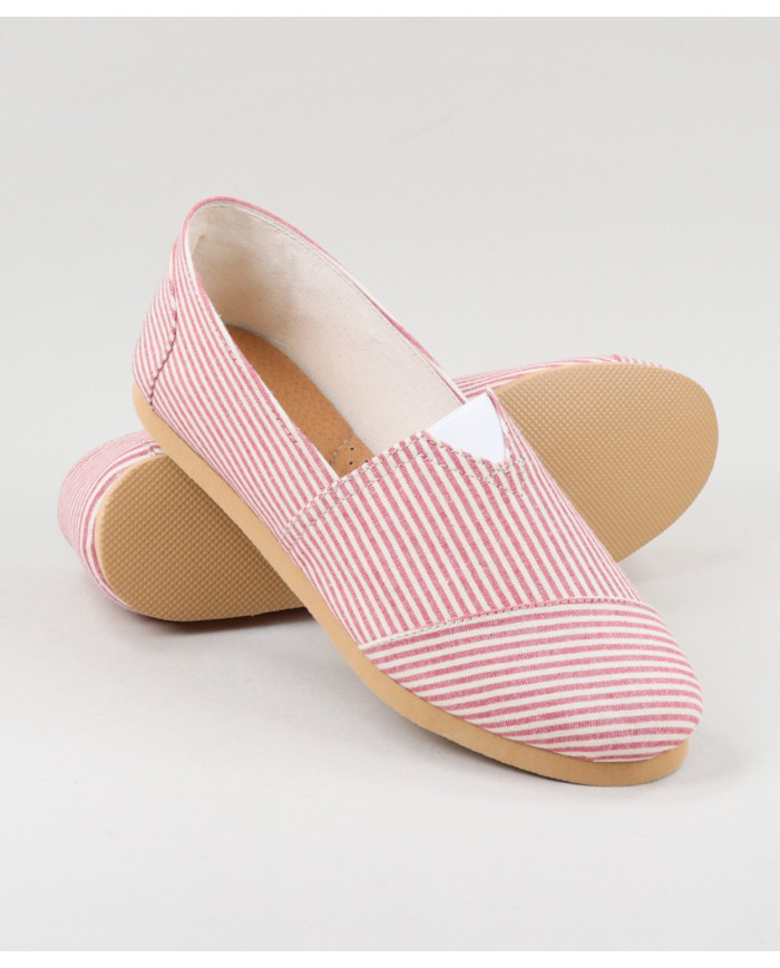 Alpercatas de Senhora Ginova às Riscas