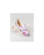 Alpercatas de Senhora Ginova às Flores