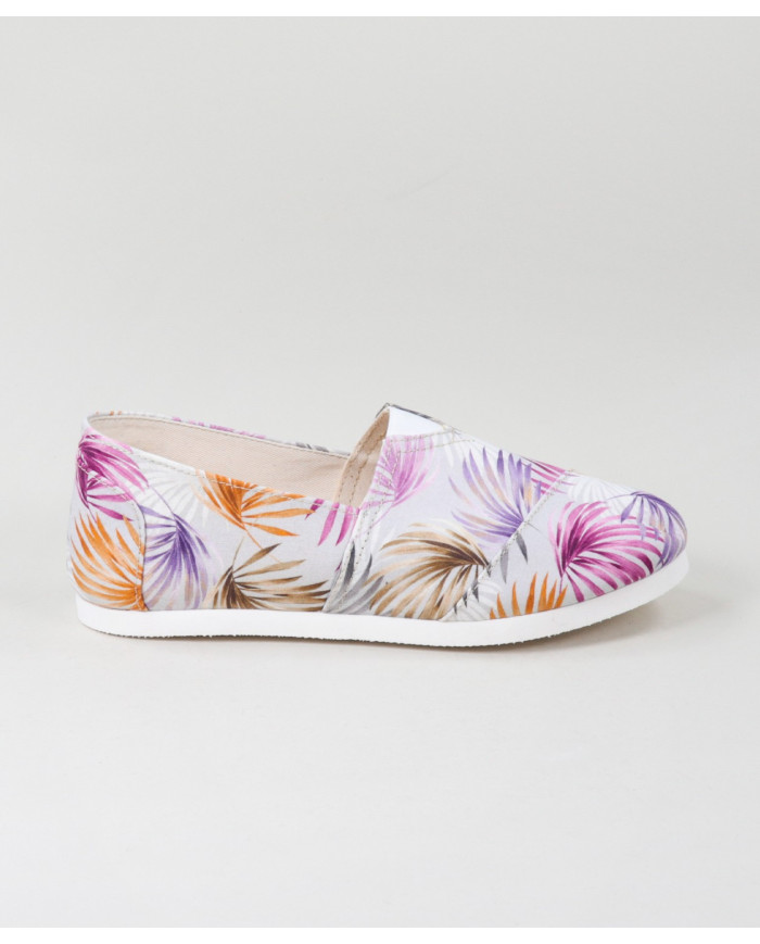 Alpercatas de Senhora Ginova às Flores