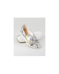 Alpercatas de Senhora Ginova às Flores