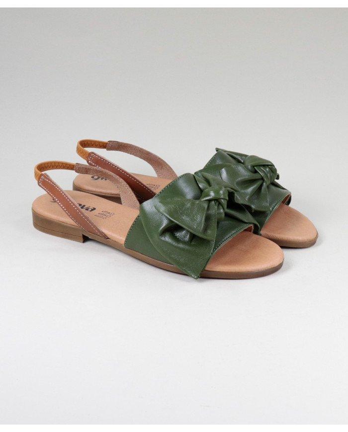 Sandals by Senhora Ginova with Laço