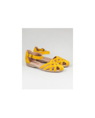 Yellow Sandals by Senhora Ginova in Camurça