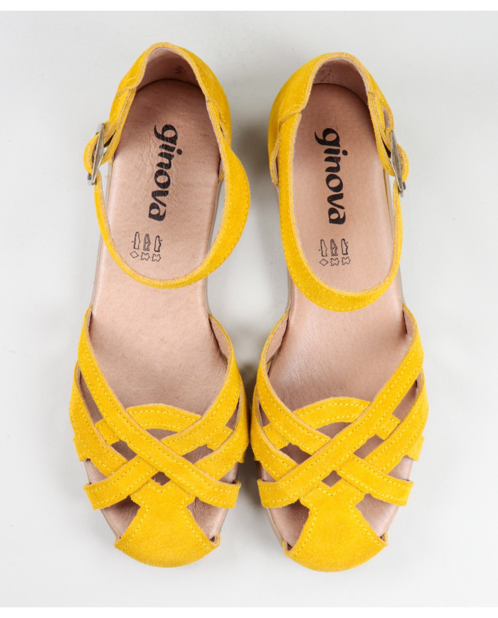 Yellow Sandals by Senhora Ginova in Camurça