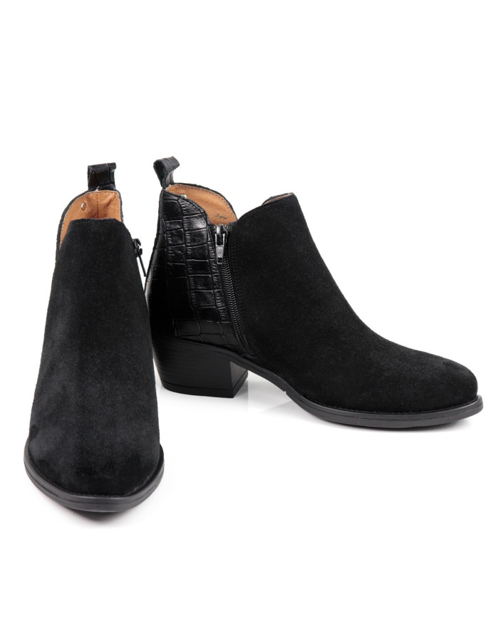 Women's Medium Heel Boots Black