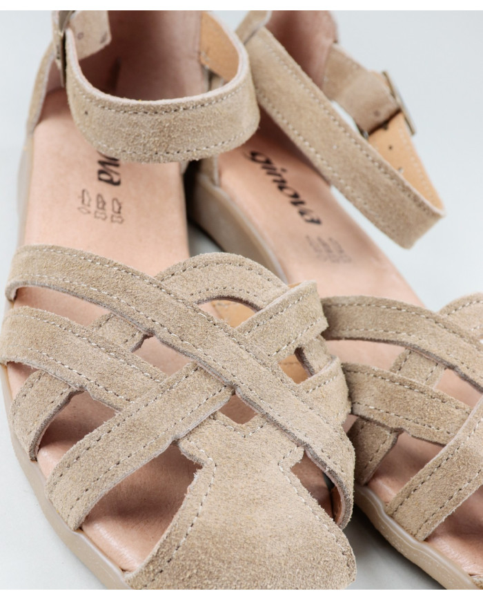 Taupe de Senhora Ginova Sandals in Camurça