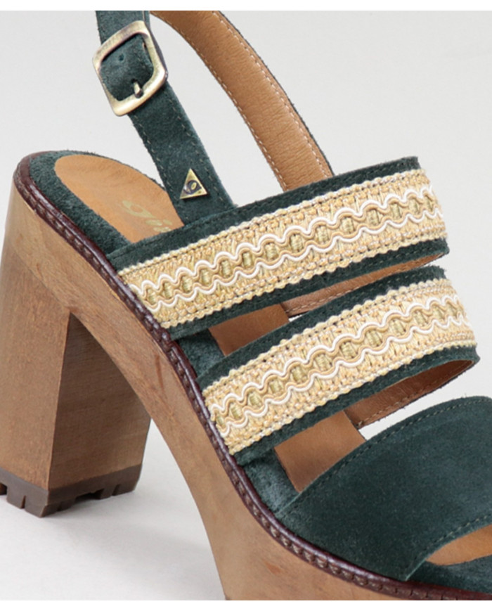 Sandalias de Madame Ginova Compensated