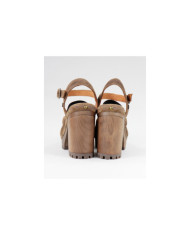 Sandalia de Madame Ginova con Lace