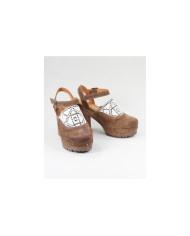 Camel de Senhora Ginova Sandal with Lace