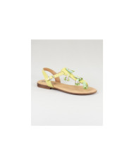 Yellow sandals of Lady Ginova with Berloques