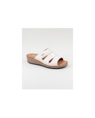 Comfortable Slippers of Madame Ginova in maple