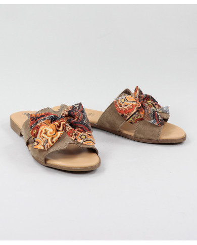 Women's Slippers with Fabric Lace