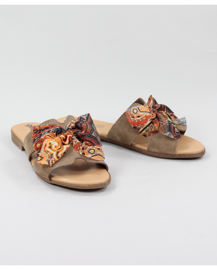 Women's Slippers with Fabric Lace