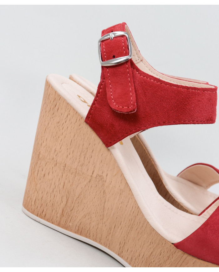 Red Sandals by Mrs. Ginova in Cunha