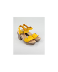 Yellow Sandals of Lady Ginova with Adjustable Strip