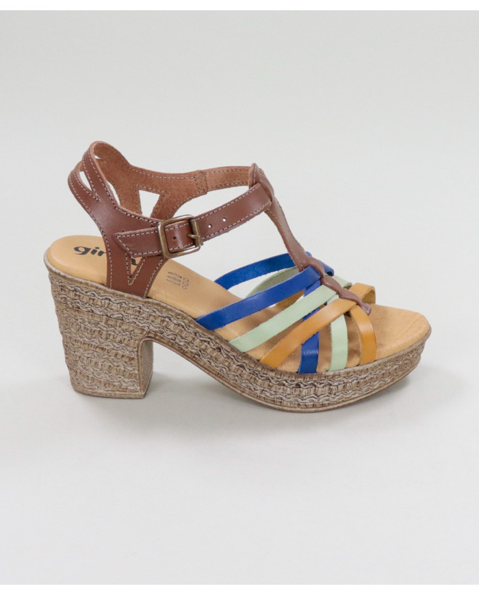 Sandals of Lady Ginova with Strips in Skin