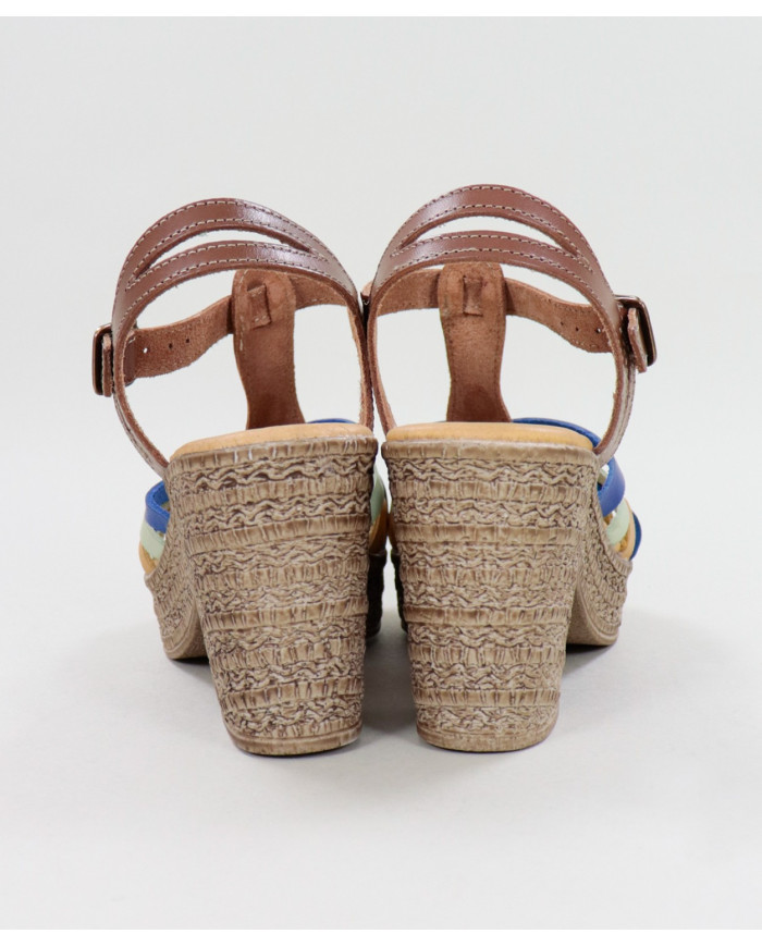 Sandals of Lady Ginova with Strips in Skin