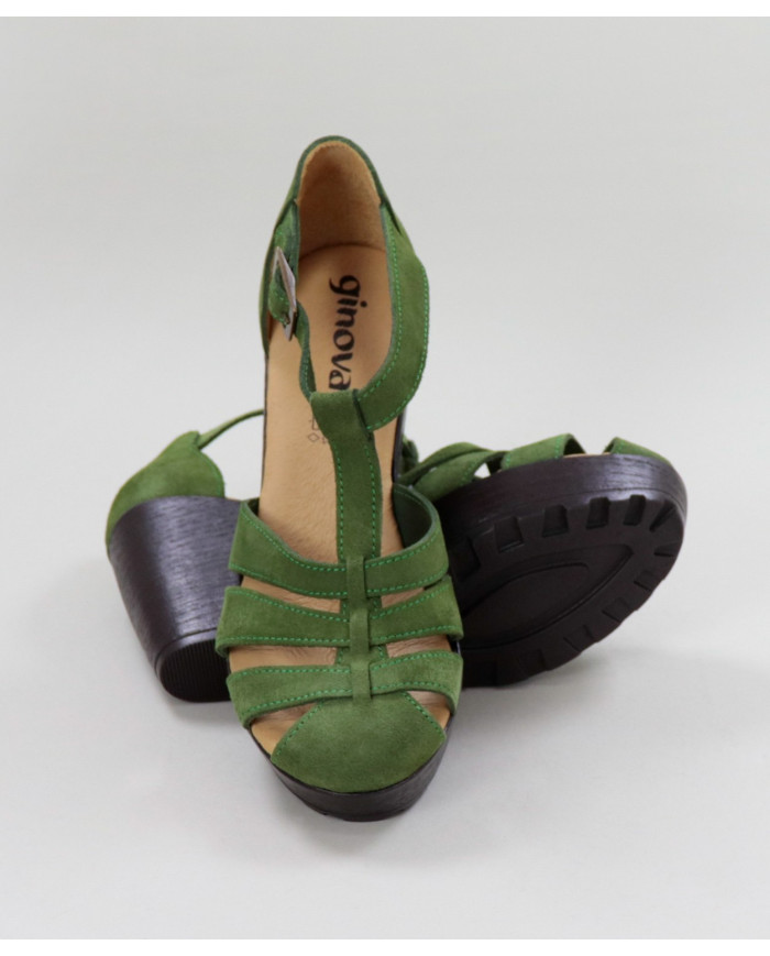 Green Sandals by Senhora Ginova in Camurça