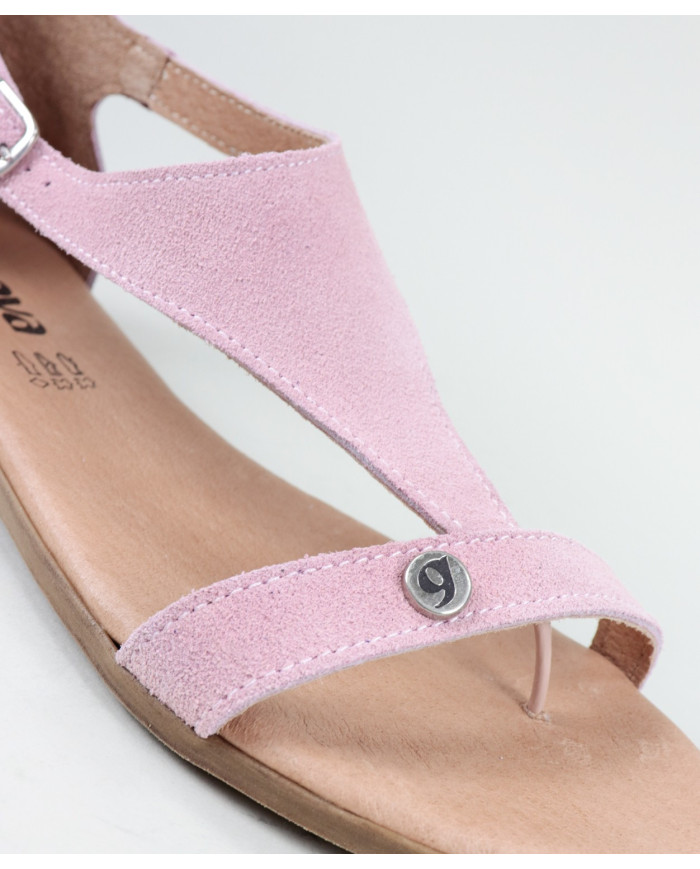 Sandálias Femininas Ginova em Camurça