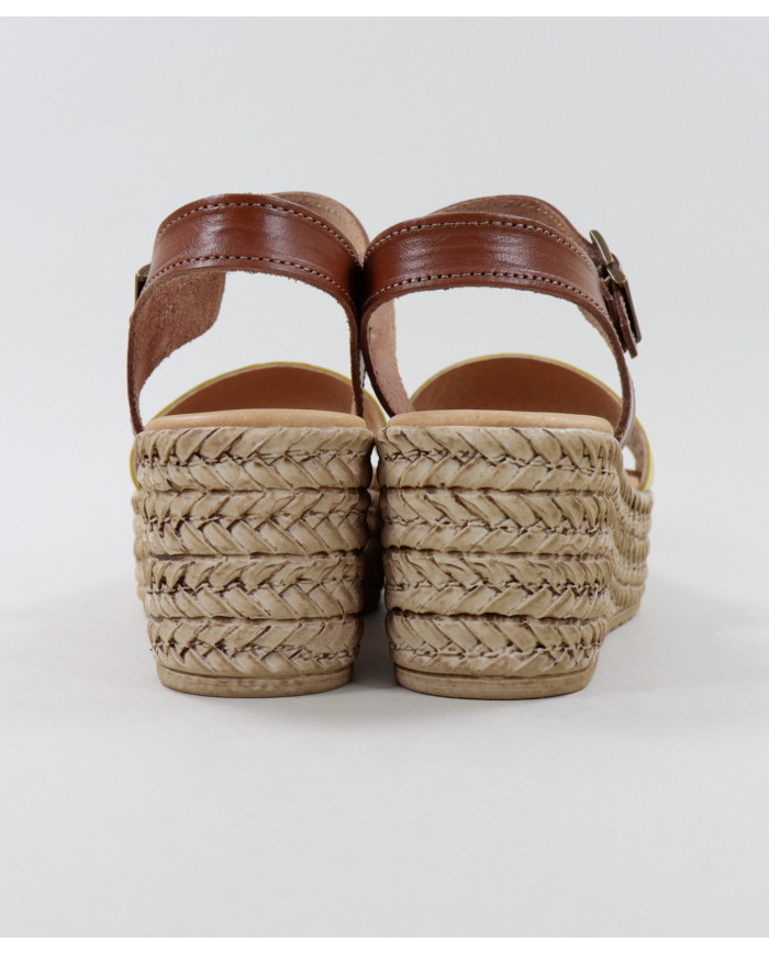 Yellow Sandals of Lady Ginova Compensated