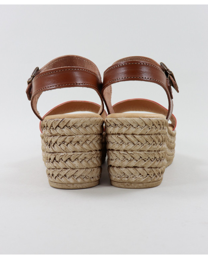 Sandalias de Madame Ginova Compensated