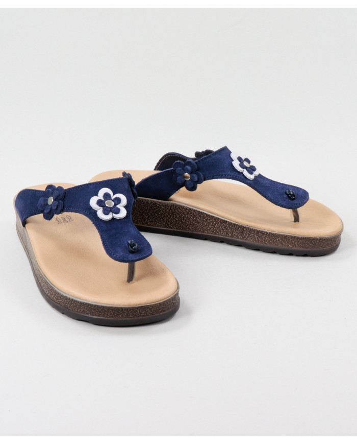 Chinelos de Senhora Ginova com Flor Decorativa