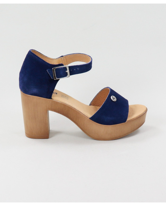 Sandalias de Madame Ginova Compensated