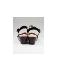 Lady Ginova Sandals with Adjustable Strip