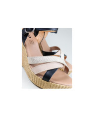 Black Sandals and Rose of Lady Ginova with Strips