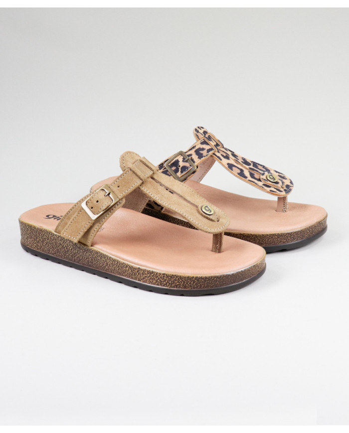 Ms. Ginova Toe Slippers