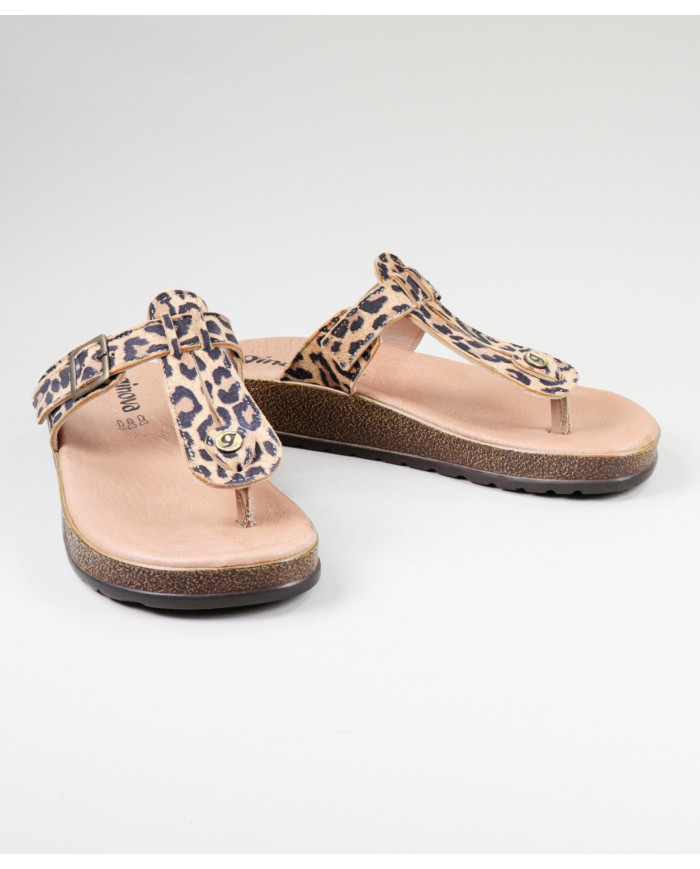 Ms. Ginova Toe Slippers