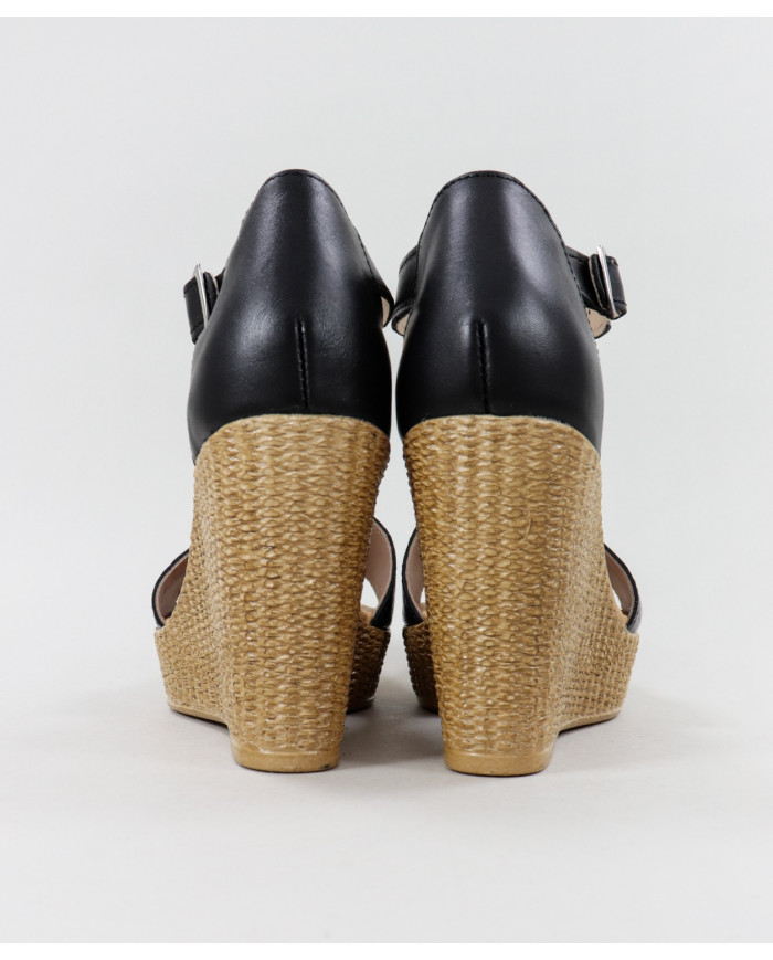 Sandalias de Senhora Ginova con cinta grabada