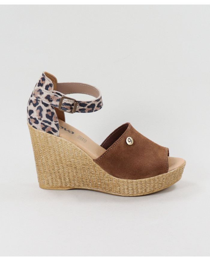 Sandálias Camel de Senhora Ginova Leopardo