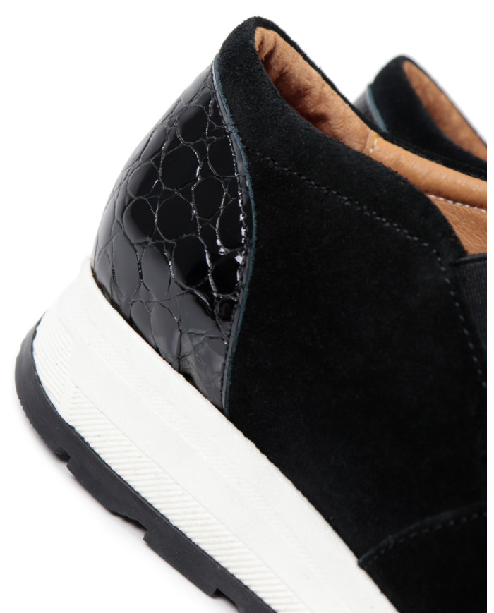 Women's Black Ginova shoes with Berloque