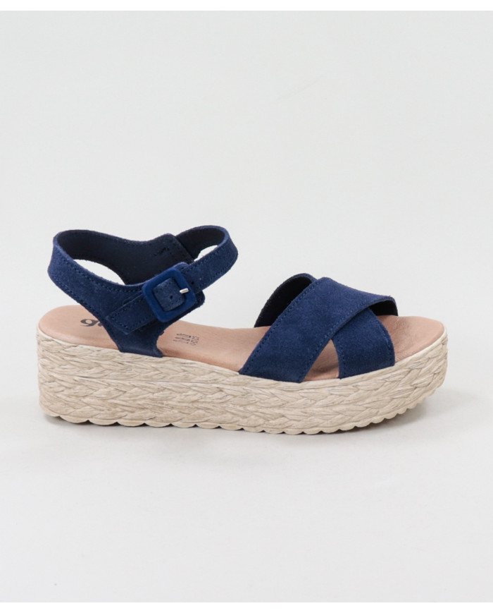 Blue Sandals by Mrs. Ginova de Tiras Cruzadas