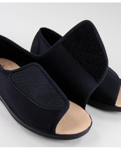 Orthopedic Ladies Shoes with Full Ginova Opening