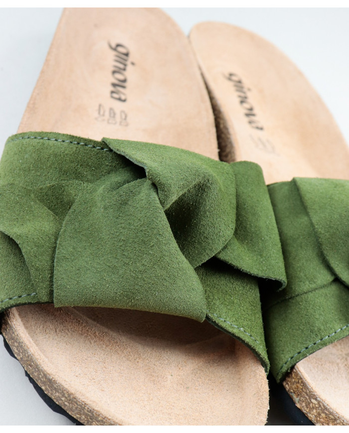 Chinelos de Senhora Ginova com Laço