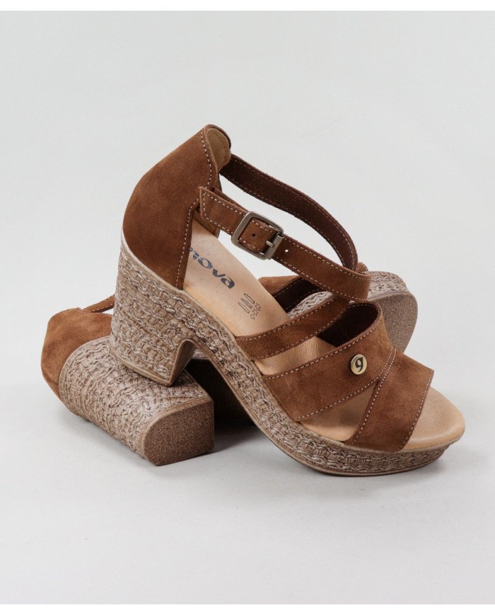 Sandalias de Madame Ginova Compensated