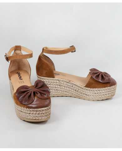 Sandals by Senhora Ginova with Laço on the Front