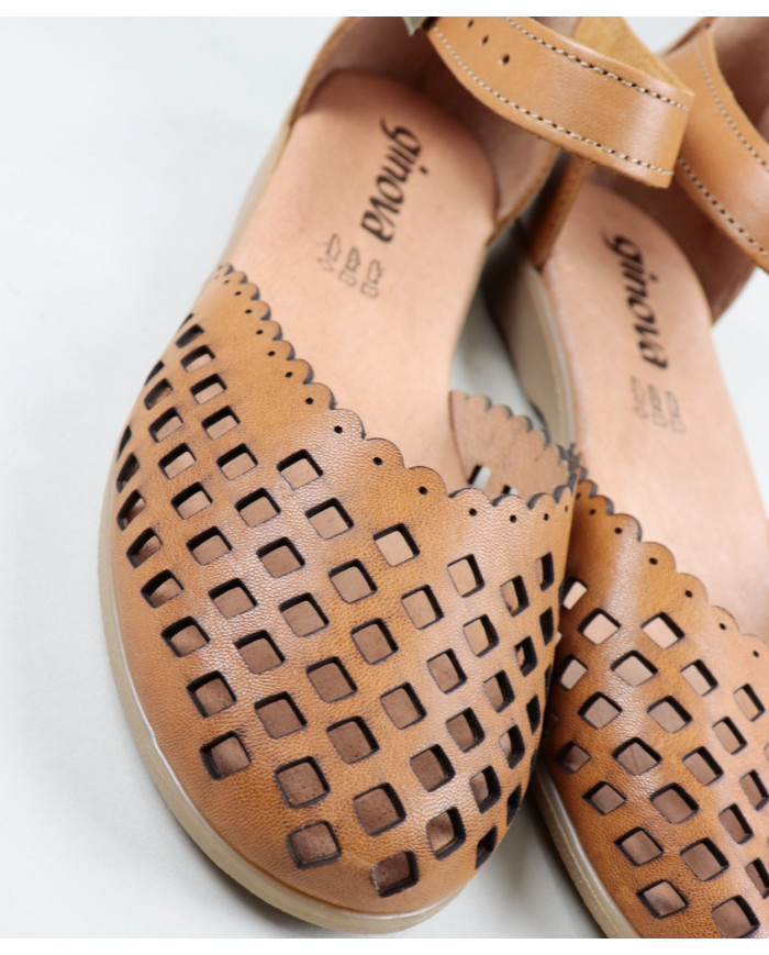 Sandalias de Madame Ginova Perforated