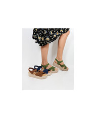 Sandals by Senhora Ginova de Tiras Cruzadas