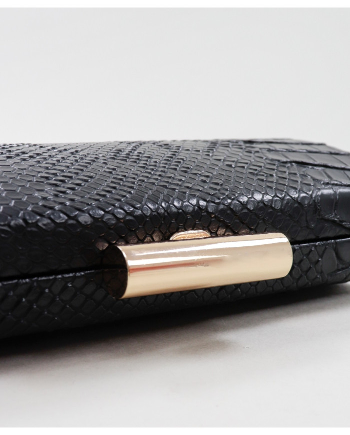 Black Pochete of Ceremony with Texture