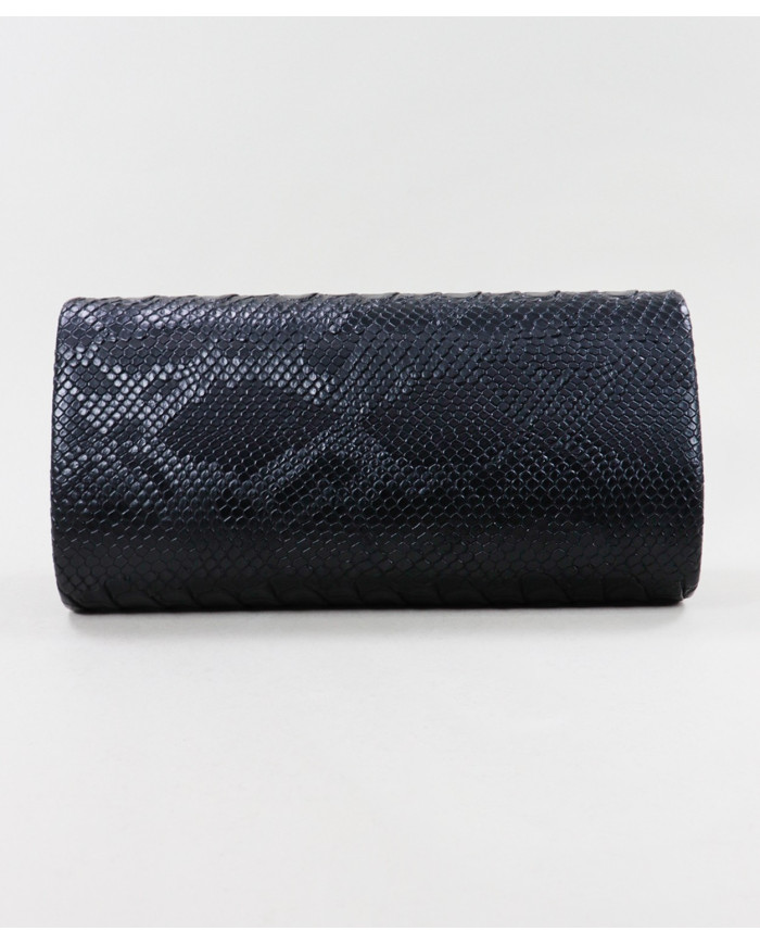 Ladies' Black Pot with Texture