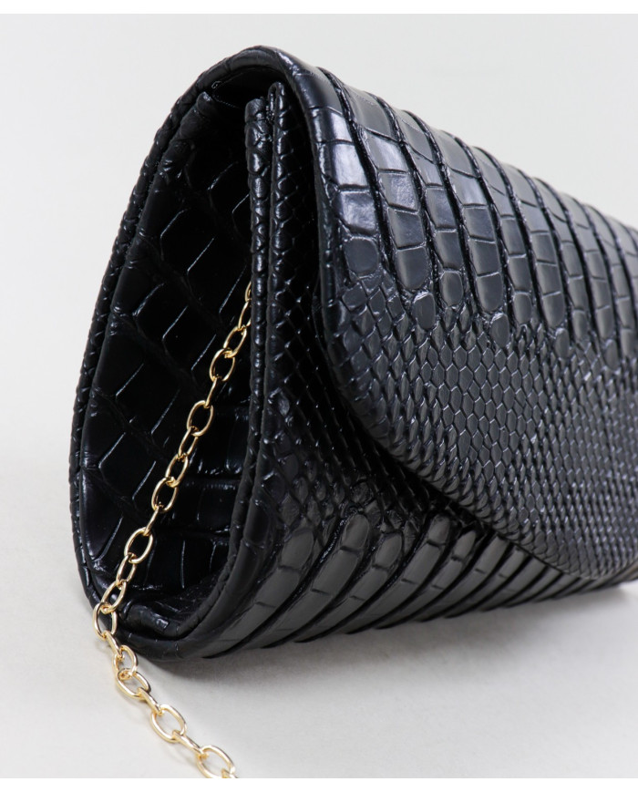 Ladies' Black Pot with Texture