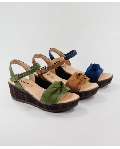 Ladies sandals in Cunha Ginova with Nó