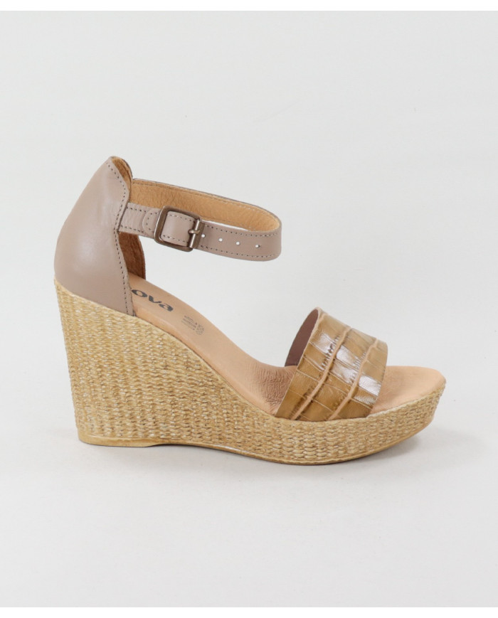 Sandals by Senhora Ginova with Strip Recorded