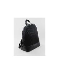 Mochila de Senhora Preta com Relevo