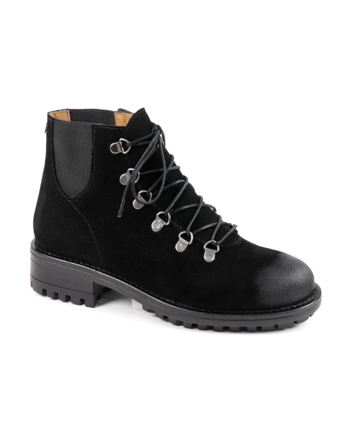 Botins Pretos de Atacadores Ginova com Elástico