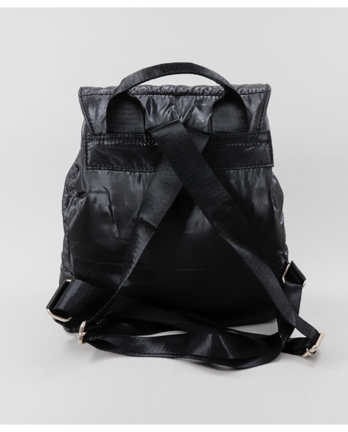 Mochila Preta Acolchoada com Bolso